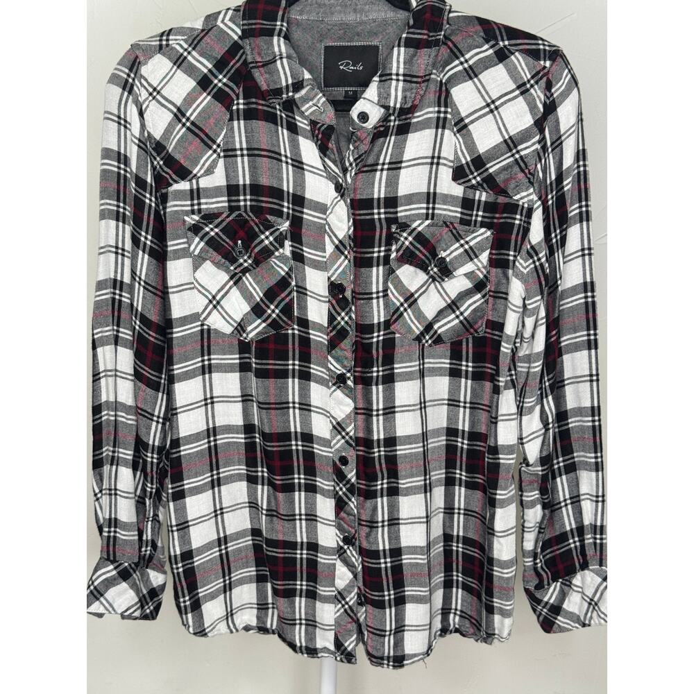 Rails Black and Red Plaid Size M - Picture 8 of 12